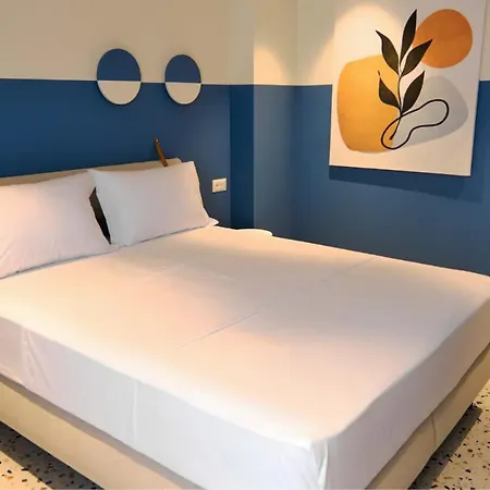 Rich Hotel Vlore ホテル Vlorë