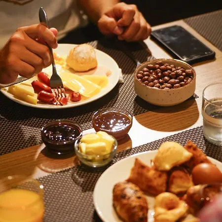 Rich Boutique ホテル 4*